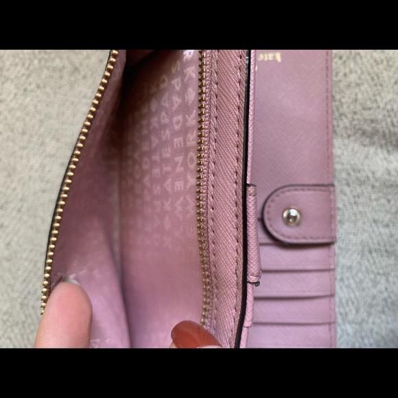 Kate Spade wallet - Picture 5 of 5